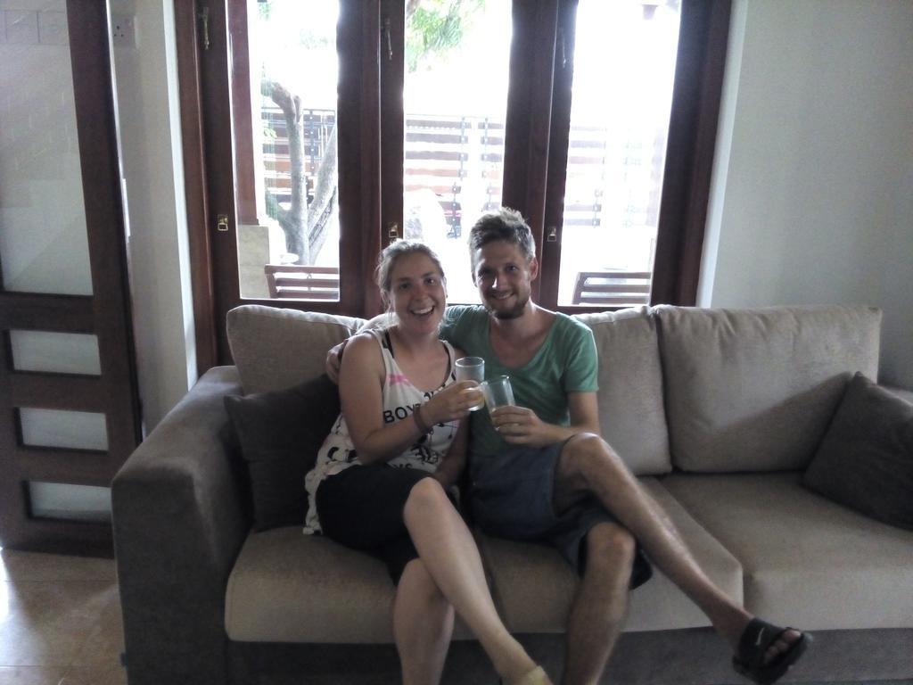 נגומבו Inlak Garden Hotel מראה חיצוני תמונה